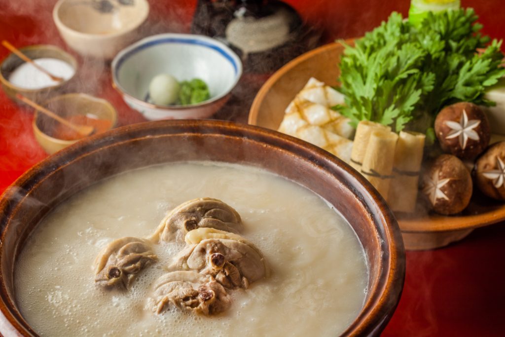 冬の京都で食べたい。200年以上門外不出の「鶏の水炊き」の味の画像