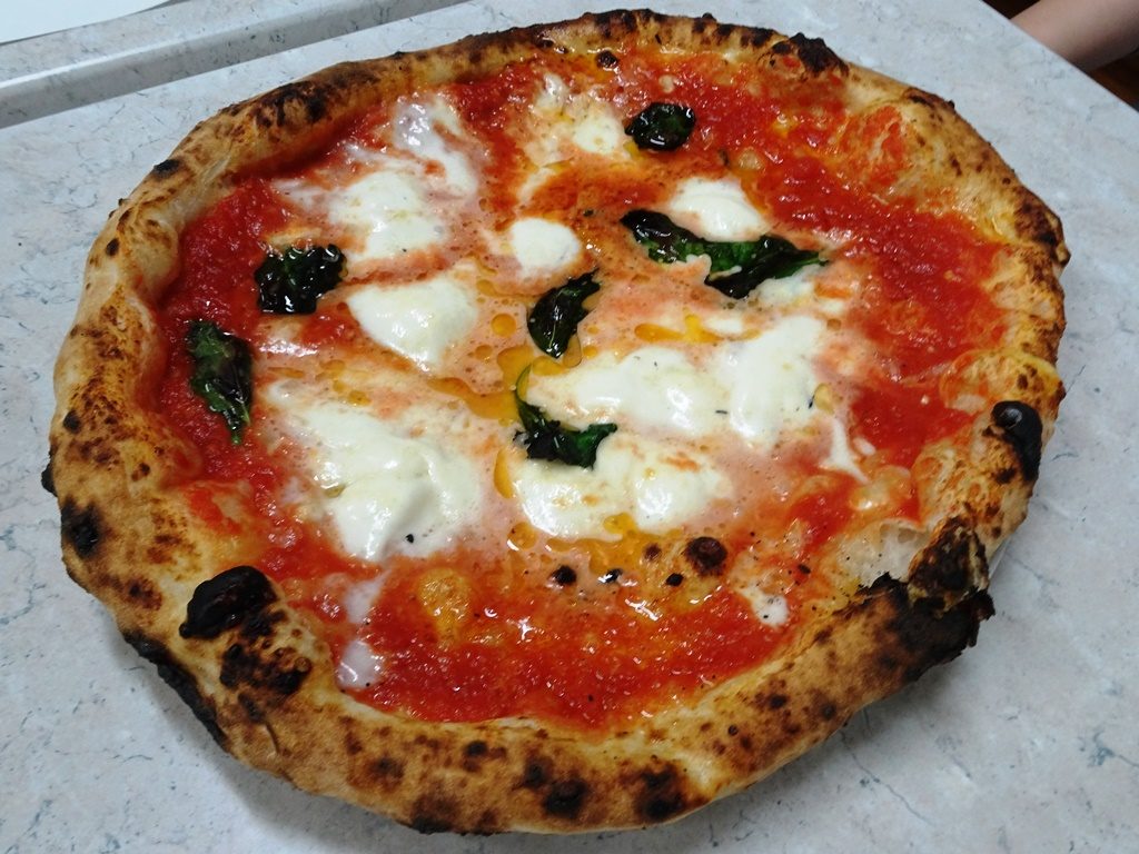 〈ピザ百名店〉プロが選ぶピッツァの基本、マルゲリータが旨い店の画像