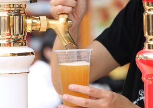 夏本番！全国21の厳選ブルワリーが大集結。全国100種のクラフトビールが飲み比べできるフェスの画像