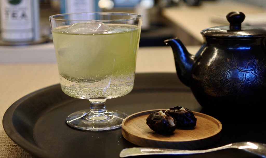 日本茶ブームはバーにも！カクテルで飲むなら「煎茶ジントニック」の画像