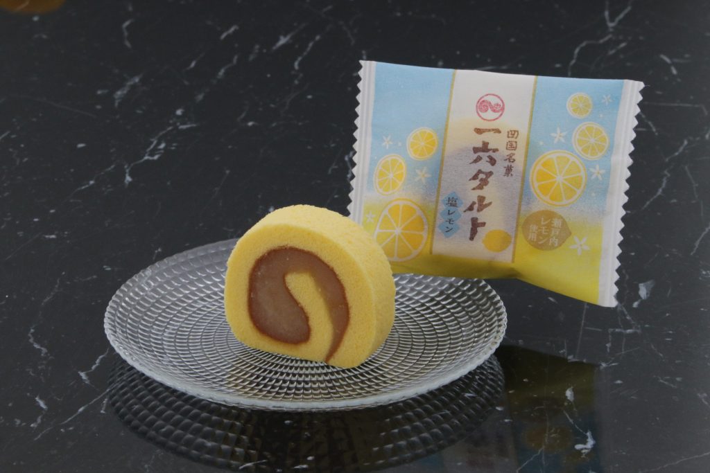 愛媛の銘菓「一六タルト」に塩レモン味が登場。パッケージもキュート！の画像