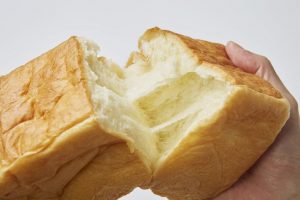 もっちり、しっとり食感がたまらない！ パン屋さん自慢の食パン4選の画像