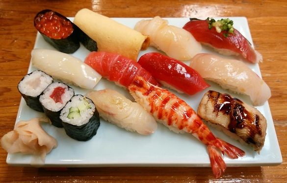 〈食通の昼メシ〉食べログフォロワー数No.1の食通が通う、老舗のランチ寿司の画像