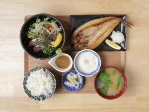 〈最新版〉福岡の夜定食2！ 地元ライターが推薦する「ひとり飯」5選の画像