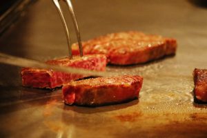 直火派？ 鉄板焼き派？「食べログ ステーキ 百名店 2021」で知る、美味なるステーキの世界の画像