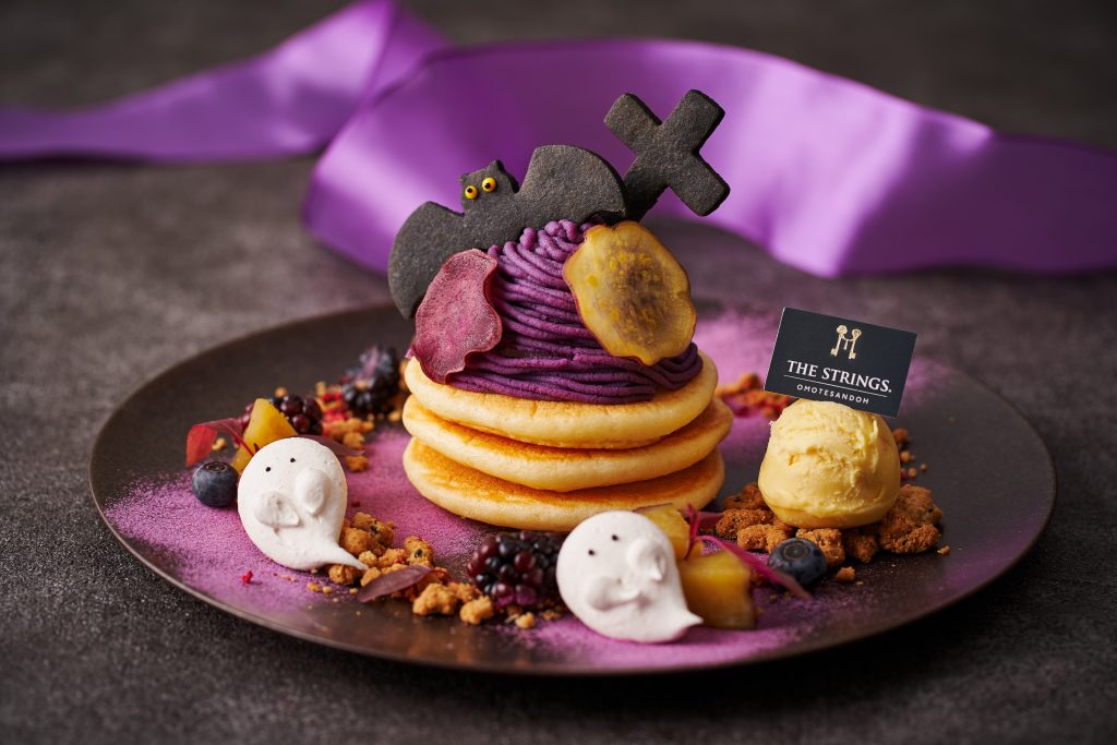 紫芋クリームたっぷり！ ハロウィン仕様の新作パンケーキが登場の画像