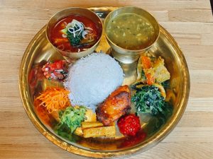 副菜たっぷり「ダルバート」が美味！ カレー激戦区の洗練されたネパール料理店に注目の画像