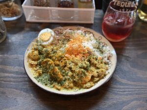 食通が魅せられた「今月の一皿」。金沢の食通も絶賛のココナッツカレーの画像