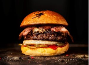 焼肉店が手掛ける“本気のハンバーガーショップ”に、お得なランチセットが新登場の画像