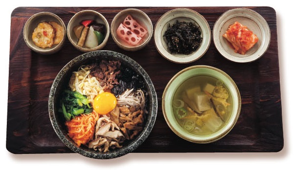 「韓食 古家」の「石焼ビビンパ定食」2,055円