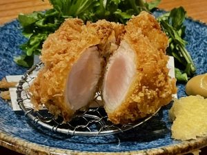 〈New Open News〉鶏料理と土鍋ご飯でほっこり、寛ぎのレトロ居酒屋（東京・祐天寺）の画像
