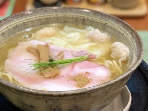〈New Open News〉「ムタヒロ」から独立した新店の、ついつい飲み干したくなるスープ！（東京・千歳烏山）の画像