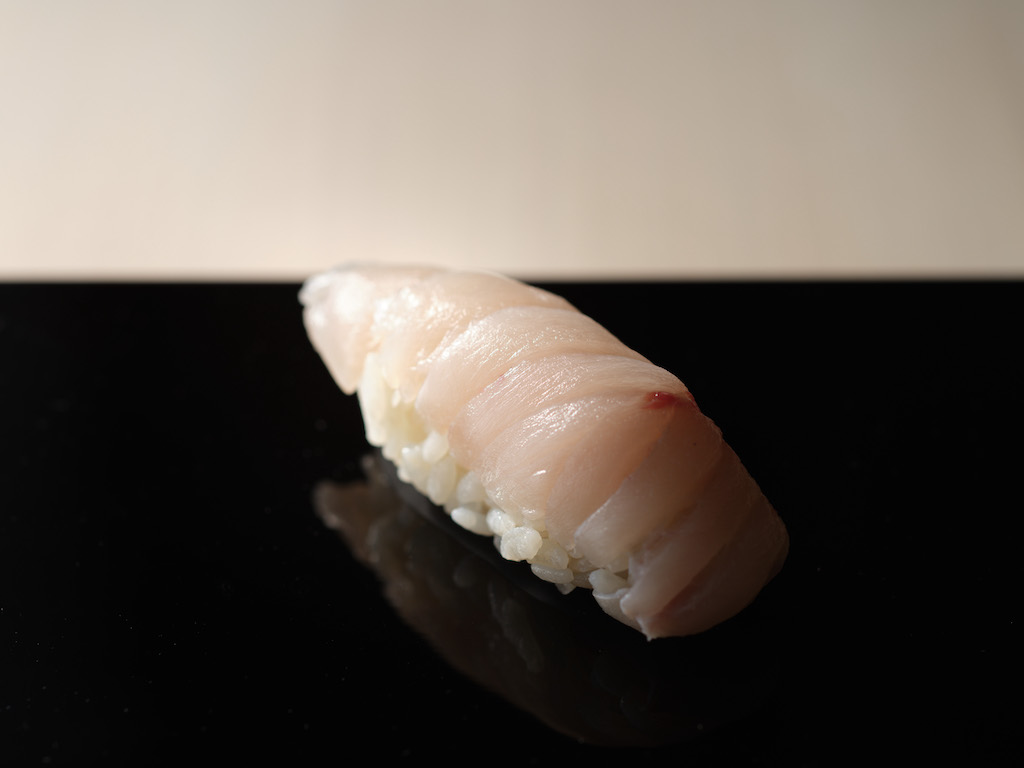 寿司を食べるためだけに石川へ。全国から食通が集う名店「すし処 めくみ」の画像