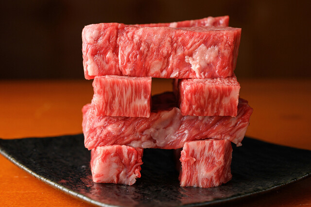 〈New Open News〉「新井屋」プロデュースの新店が早くも肉好きの心をつかむ！（東京・水道橋）の画像