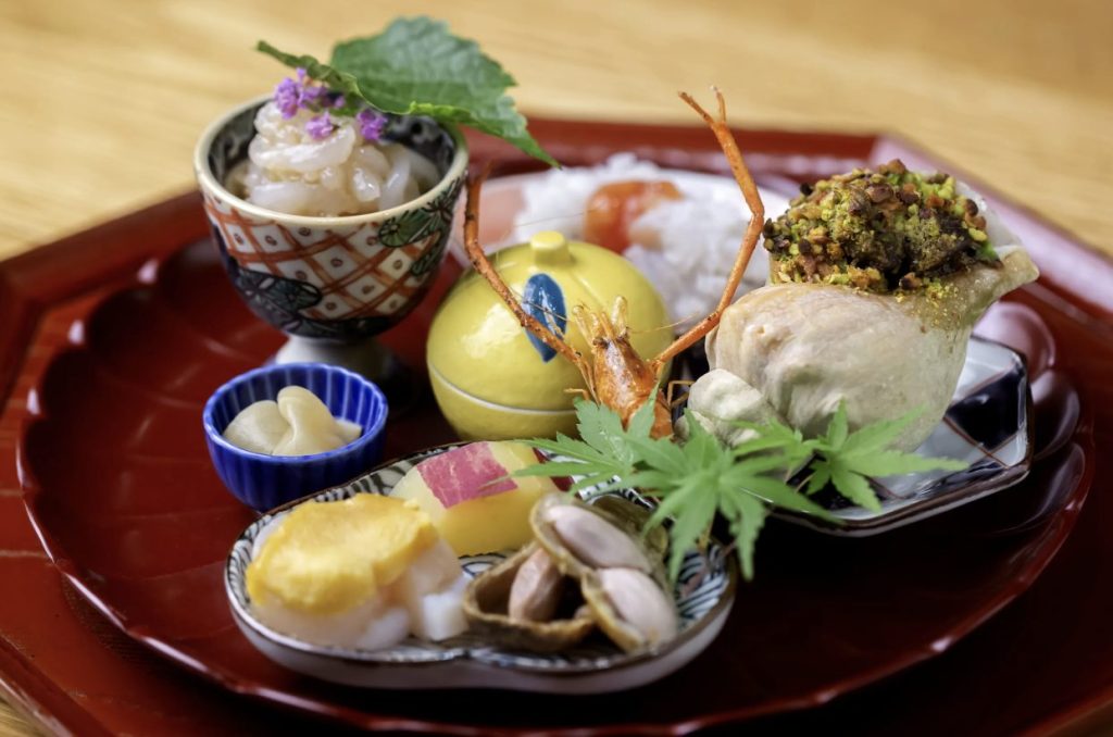 〈食べログ3.5以下のうまい店〉常連客に怒られるのを覚悟で掲載。神戸「御料理うみ」はクリエイティブすぎる割烹！の画像