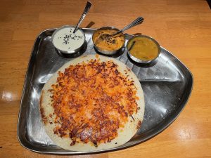 ランチビュッフェで有名な南インド料理店はディナーも最高！ 「ニルワナム」が神谷町内で移転リニューアルの画像
