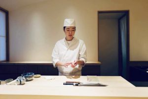 名店から独立した寿司店の進化に期待！ 食やアートへの造詣が深い、山本憲資が2024年に注目する店とは？の画像