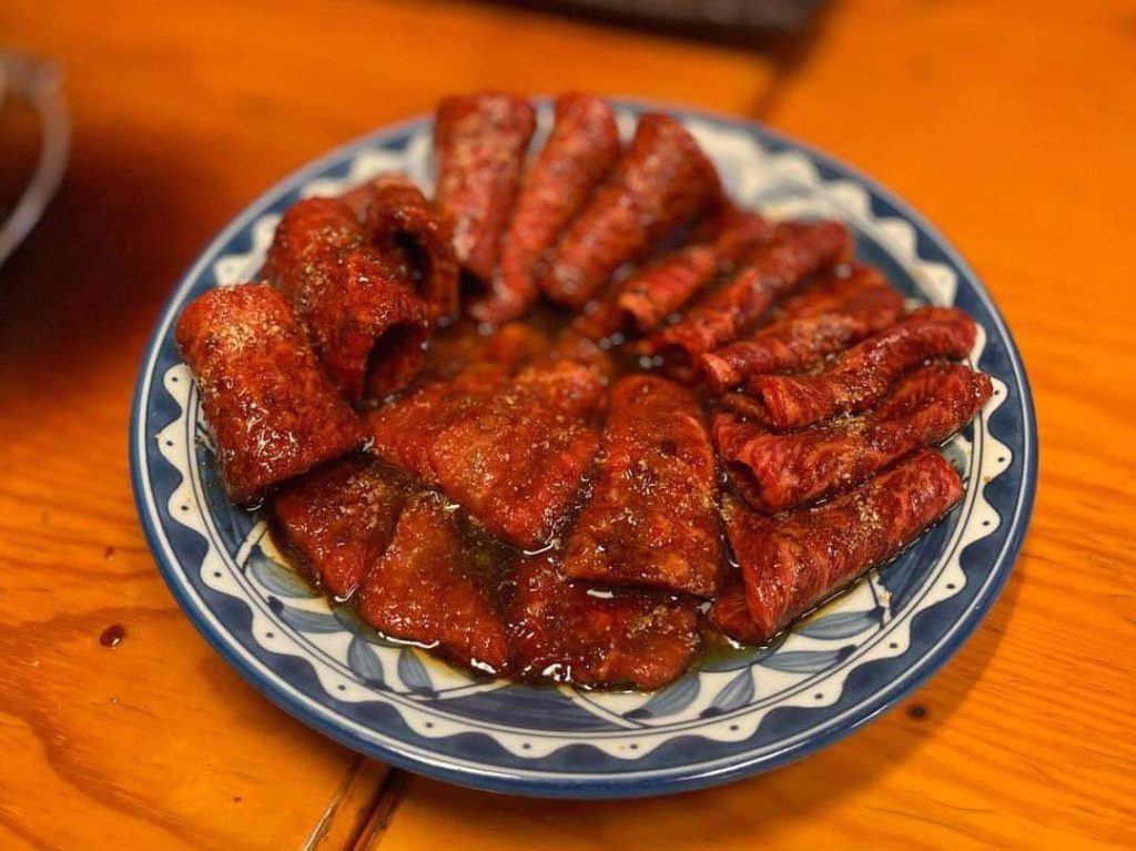 肉マイスタープロデュース！ 鶴橋で50年愛されている人気串焼き店「松よし」ののれん分け店が東京初出店！（東京・新宿西口）の画像