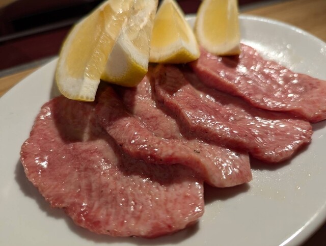 部位ごとに違うもみダレが秀逸！ 人気町焼肉の2号店がオープン（東京・高円寺）