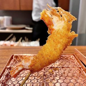 早くも予約殺到！ 「串かつ あーぼん」出身の料理人が揚げる至福の串カツ（大阪・なにわ橋）の画像