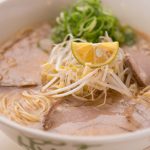 「真打 英多朗」が再オープン！ うまみあふれるスープにゆずの香りと酸味が絶妙な「ゆずラーメン」をまた味わえる（京都・四条大宮）