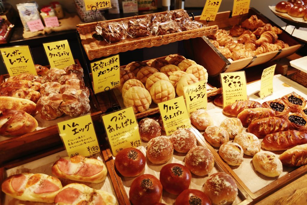 訪れる度にサプライズがある 大倉山の行列パン屋 食べログマガジン
