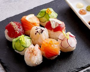 見た目も可愛いオリジナル手まり寿司が作れる 浅草に体験型のダイニングがオープン 食べログマガジン